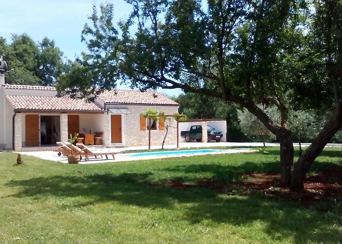 Bilen Villa Medolino